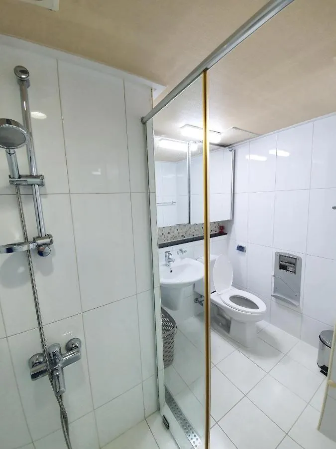 Ck Apartment 1 Busan South Korea